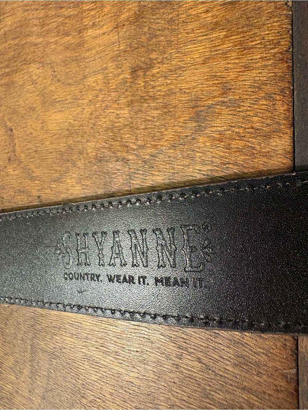 Women’s Shyanne | Embroidered Leather Belt with Silver Buckle | L - Picture 8 of 16